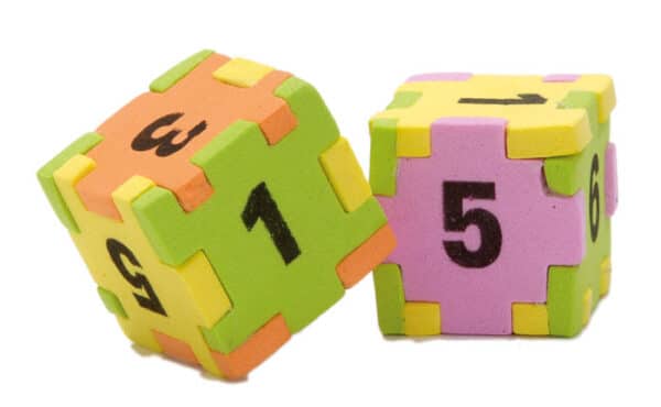 Des de jeu en eponge pour chats - Beeztees