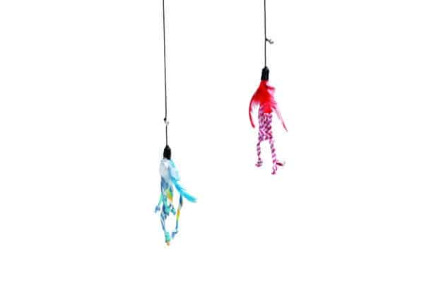 Canne a peche striee en nylon avec plumes