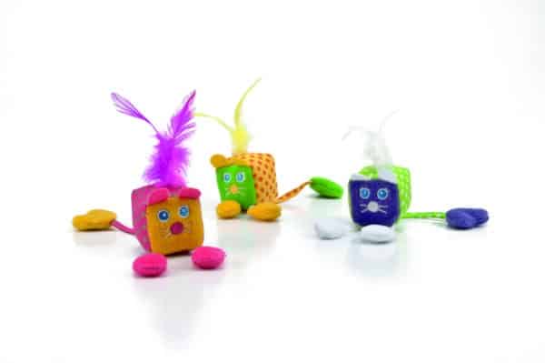 Jouet cube Stippies pour chats - Beeztees