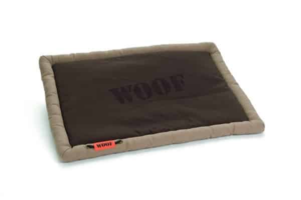 Coussin tapis Woof pour cage métallique, pour chiens 121 x 78 cm - Beeztees